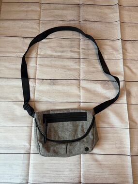 lululemon athletica | Bags | Lululemon Fleece Everywhere Belt Bag  Embroidered Lunar New Year Rabbit | Poshmark